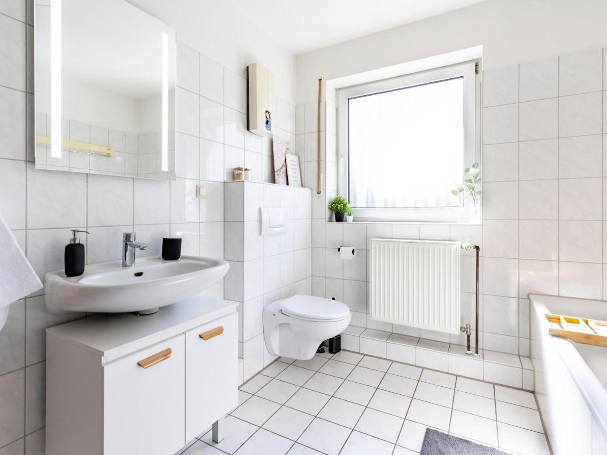 Arena In Der Naehe - Tiefgarage - Balkon - Kueche - Smart Tv Apartment Gelsenkirchen Exterior foto
